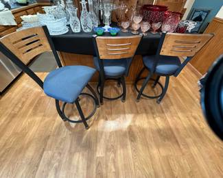 Beautiful counter height barstools