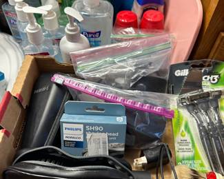 Bathroom items 