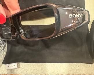 Set of 2 SONY 3D glasses 