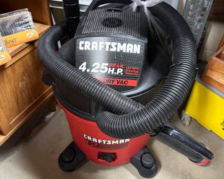 CRAFTSMAN 4.25 Shop vac