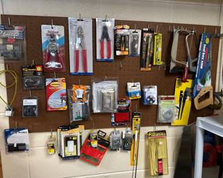 Misc electrical tools - most all in packages