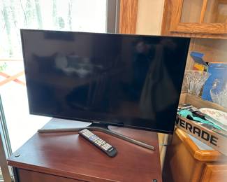 32” SAMSUNG  2015 TV