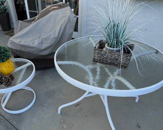 outdoor table