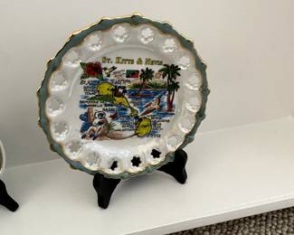 vintage collectors wall hanging plate St. Kitts & Nevis