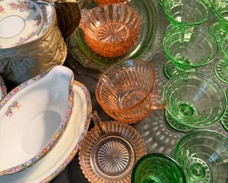 VASELINE GLASS SOLD