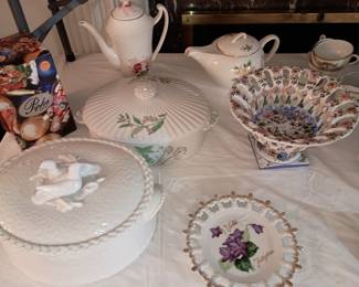 Soup tureens
