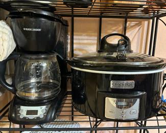 Crock pot, coffee pot
