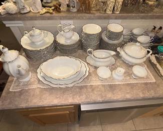 China Dinnerware, Johann Haviland Bavaria, Germany
102 pc set
12 Place Settings