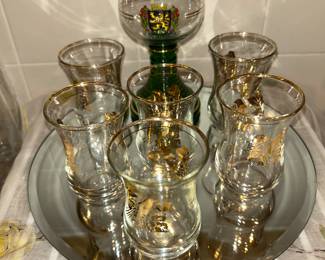 Vintage glass set