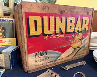 Dunbar Pear Crate