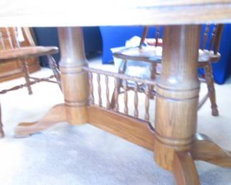 Dining Table Claw Foot & Trestle Leg Detail