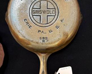 Groswold Cast Iron Skillet