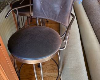 6 bar stools leather