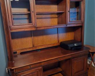 Desk/Computer Desk
Top cabinets are lighted, there is a keyboard drawer, and outlets for plug-ins.
Height 84", Width 76", Depth 24" SOLD