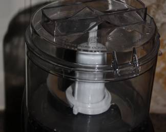 Electric Cuisinart chopper