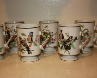6 bird  coffee mugs w/various birds