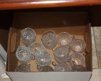 22 glass punch bowl cujps