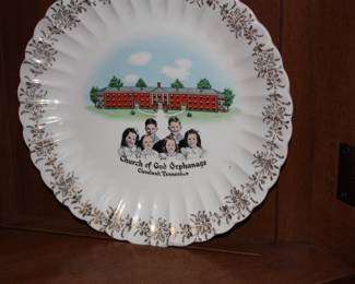 Hard to find vintage Church of God orphanage plate - no chips or cracks