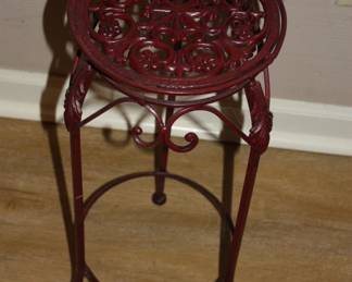 Red metal plant stand 