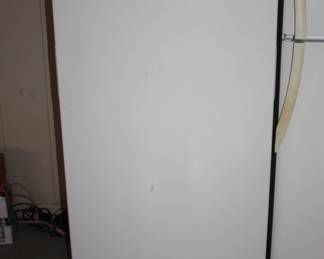 5' Whirlpool freezer
