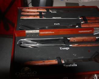 Chicago Cutlery in mahogany case