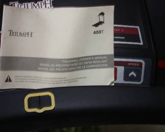 Triumph 400T treadmill. 18" x 47". Works perfectly