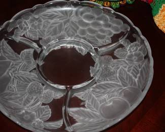 Frosted glass chip & dip tray