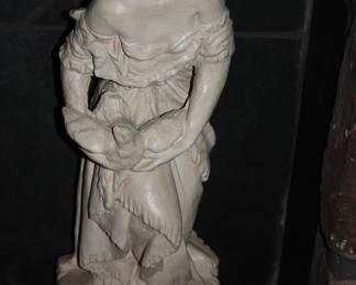 Concrete lady sculpture w/dove