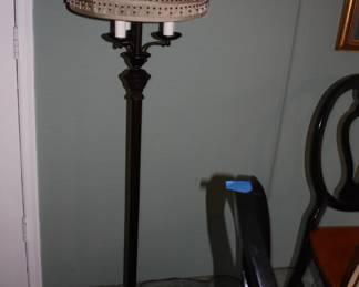 5' floor lamp