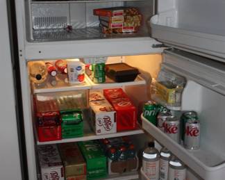 6' Frigidaire ref/freezer