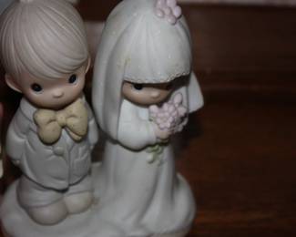 Precious Moments: Bride & Groom 'The Lord Bless You & Keep You'