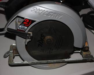 Skilsaw  2 1/2 HP 