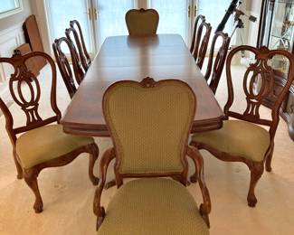 Thomasville Burl Wood Dining Room Set