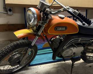 1972 Yamaha Orange & Yellow Motorcycle