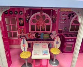 2008 Mattel Barbie 3 Story Dream Townhouse