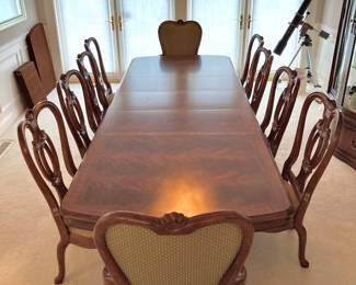 Thomasville Burl Wood Dining Room Set