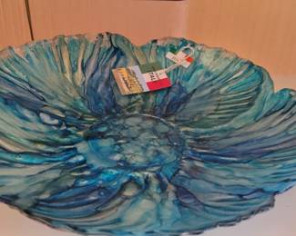 Italian Art Glass Flower Shaped Bowl