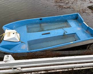 1980 Livingston Inc 10' Fishing Boat