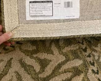India House Collection 100% Wool Pile Rug - 8' x 10'6"