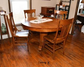 068Dining Room