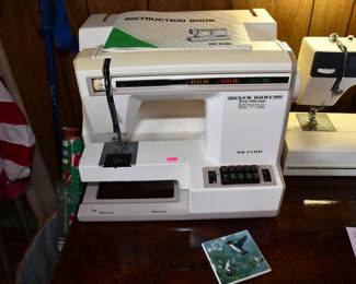 005Some Highlights Pontiac Estate Sale