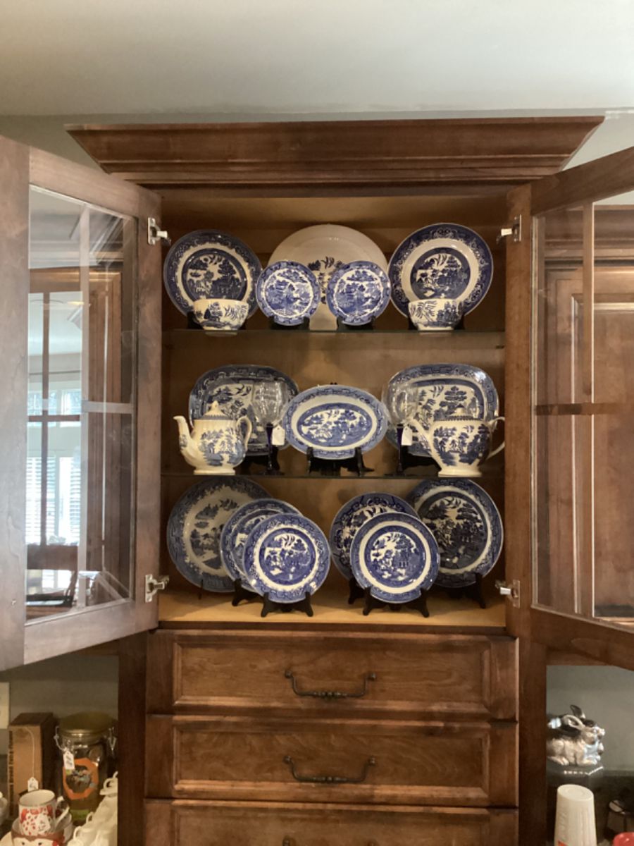 Estate Sale 6500 sq ft home & large garage starts on 2/13/2025