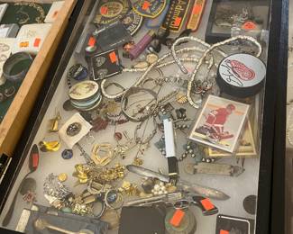 Vintage collectibles 