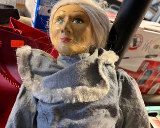 Creepy doll lady 