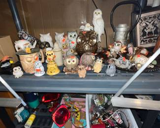 Owl figurine collection 