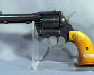 Durango W-105 .22 Cal 9-Shot Revolver SN# 2202615, In Soft Case 
