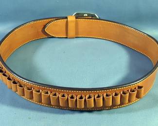 Bianchi Tooled Leather Ammo Belt #B7, Size 32, With 24 Cartridge Loops 