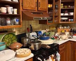 Stove is not for sale. Kitchenware