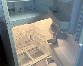 Great clean refrigerator for sale