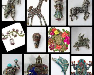Heidi Daus pins / brooches
These are NOT cheap brooches by any means. We won’t be giving out pricing but be aware they start at $30 to $160.
⭐️ ⭐️ We will limit number of people in jewelry area and require payment on these items in room ⭐️ ⭐️